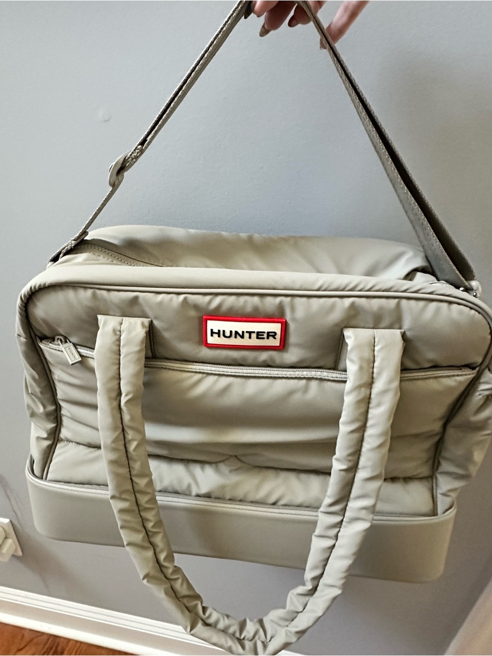 Authentic Hunter Puffer Weekender Bag - Taupe